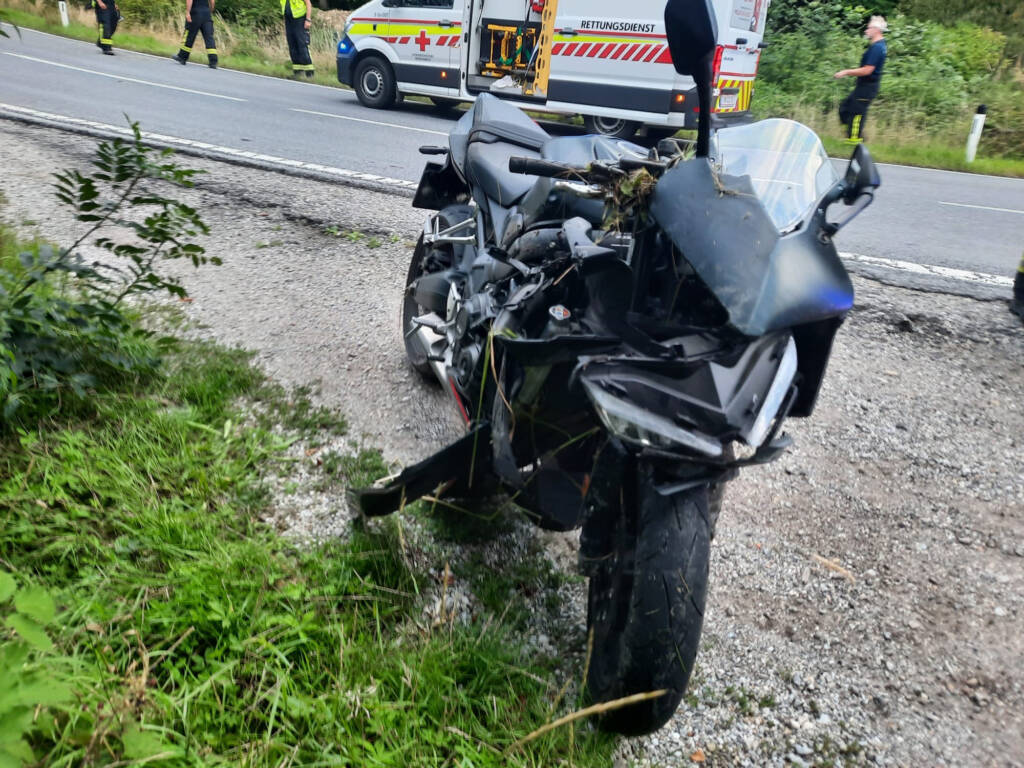 Motorradbergung nach Unfall auf Tullner Straße