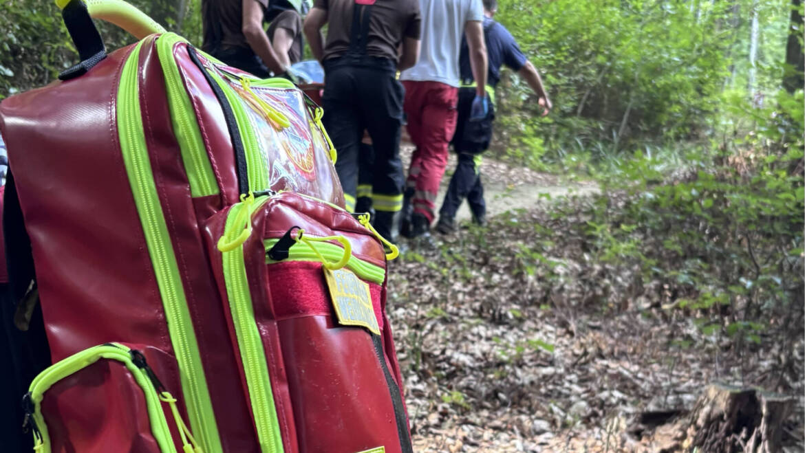 Verletzter Mountainbiker nach Sturz